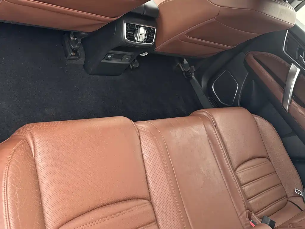 Honda UR-V — миниатюра 4