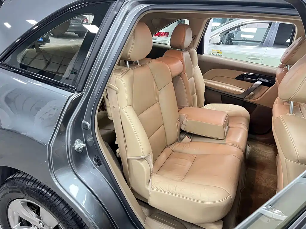 Acura MDX — миниатюра 13