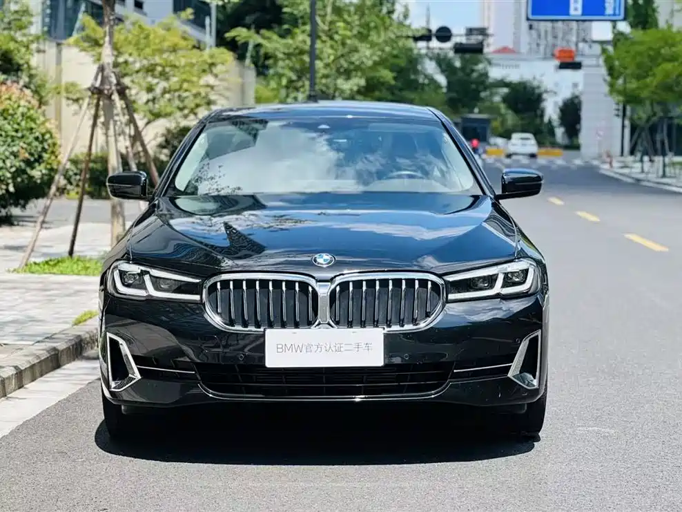 BMW  5 SERIES