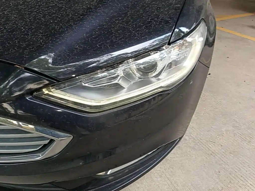 Ford Mondeo — миниатюра 24