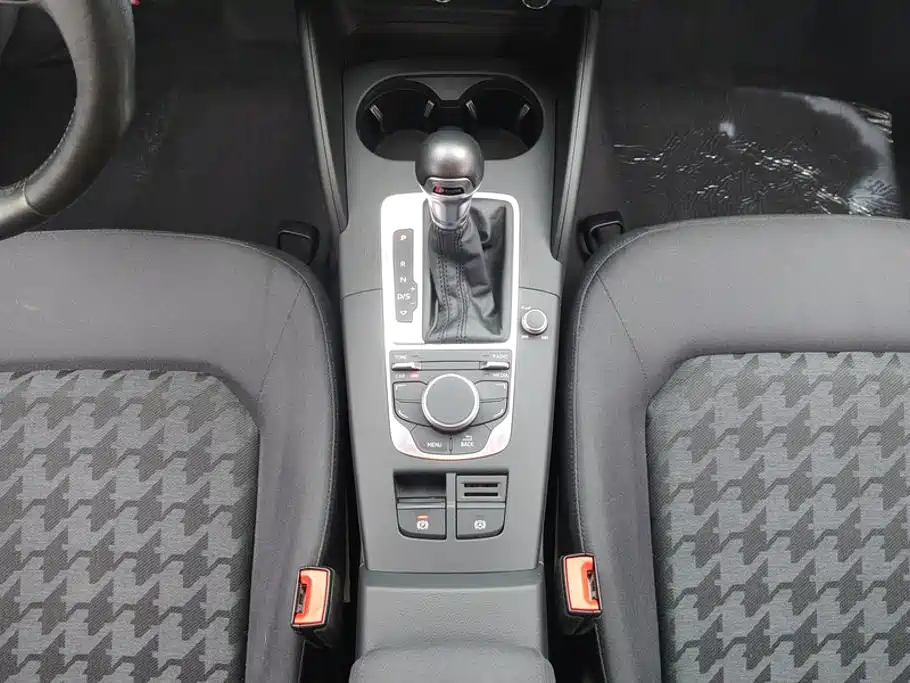 Audi A3 — миниатюра 16