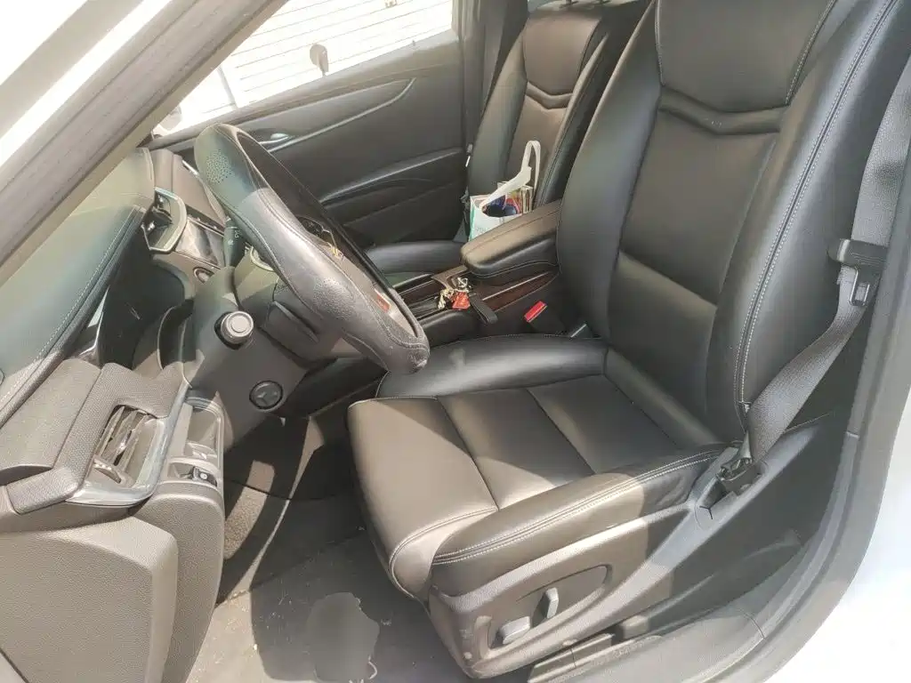 Cadillac XTS — миниатюра 8