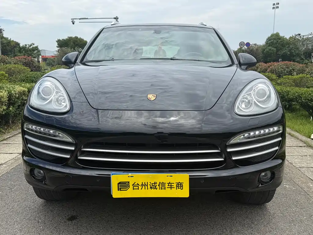Porsche Cayenne 2012 3.6L