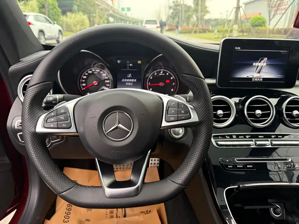 MERCEDES-BENZ C CLASS