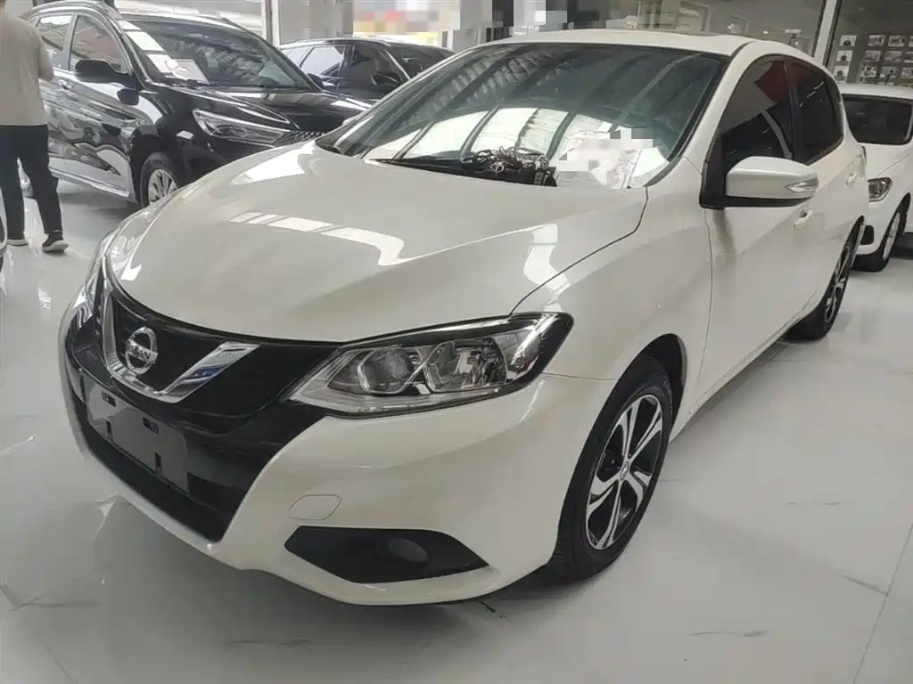 Nissan Tiida 2019 1.6L CVT Smart Drive Edition China VI