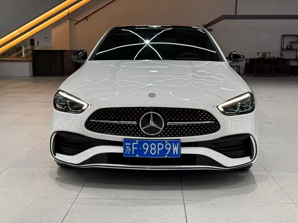 Mercedes-Benz C-Class 2022