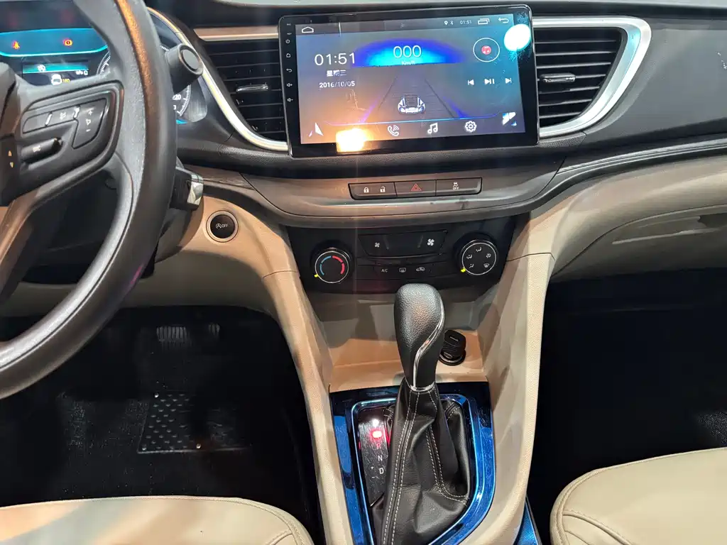 Buick Excelle — миниатюра 10
