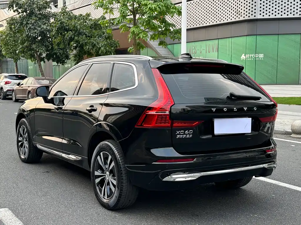 Volvo XC60 — миниатюра 19