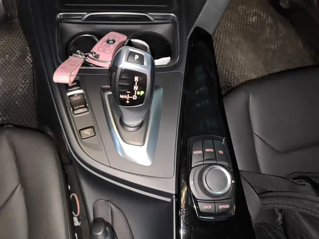 BMW 3 Series — миниатюра 14