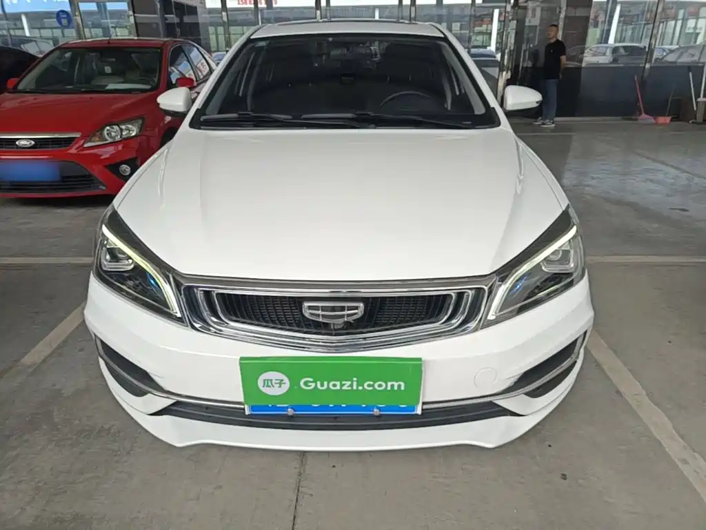 Geely Emgrand — миниатюра 3