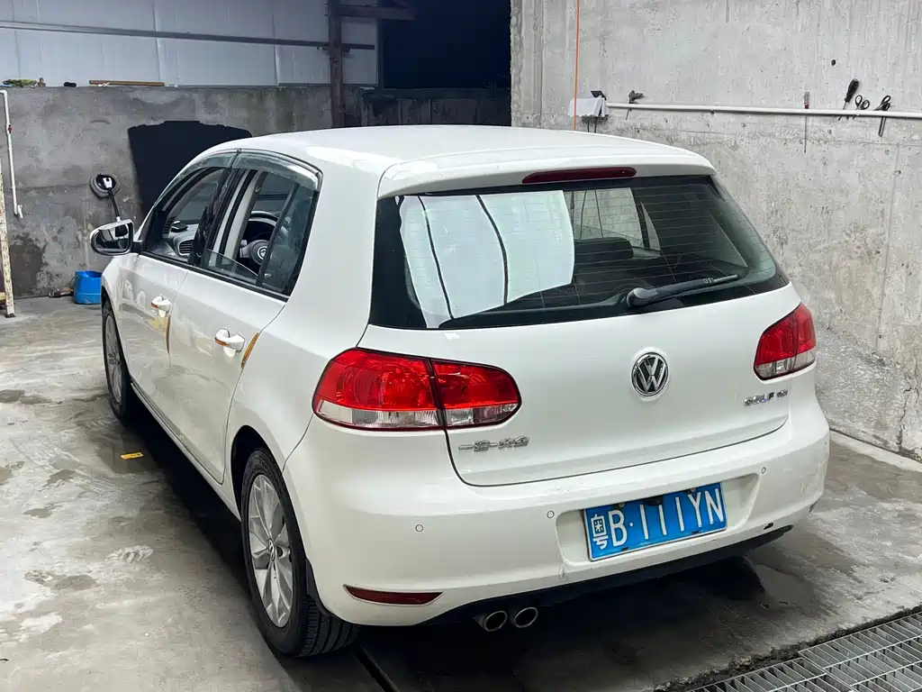 Volkswagen Golf — миниатюра 4