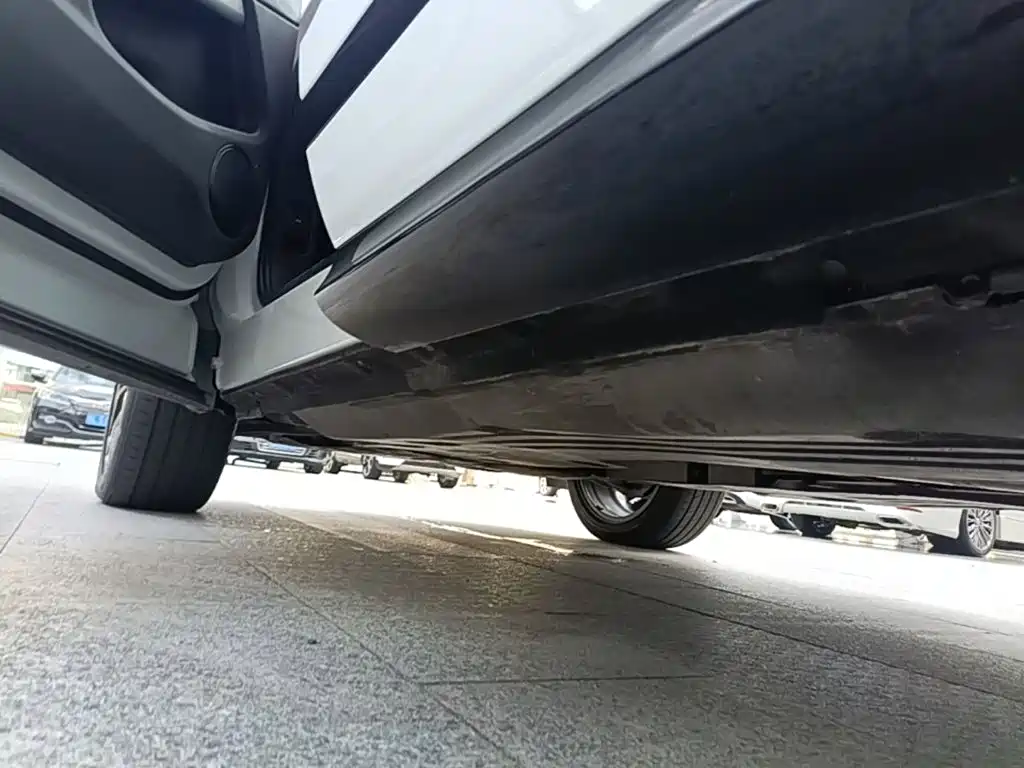 Land Rover Evoque — миниатюра 22