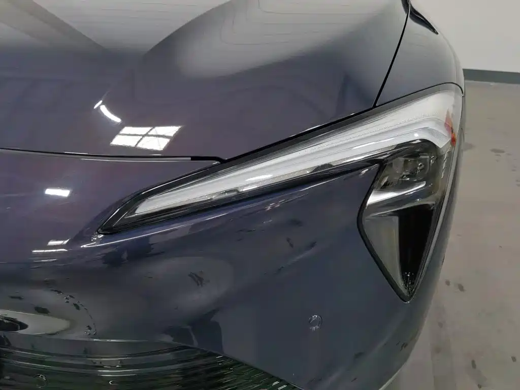 Buick Electra L7 — миниатюра 7