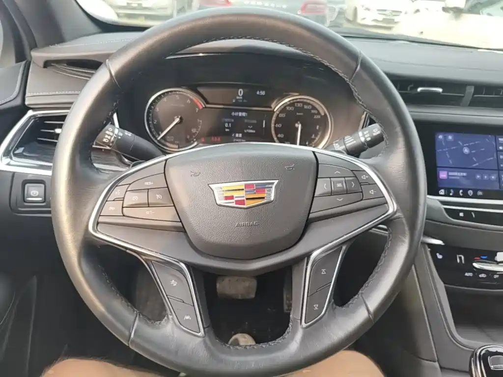 Cadillac XT5 — миниатюра 11