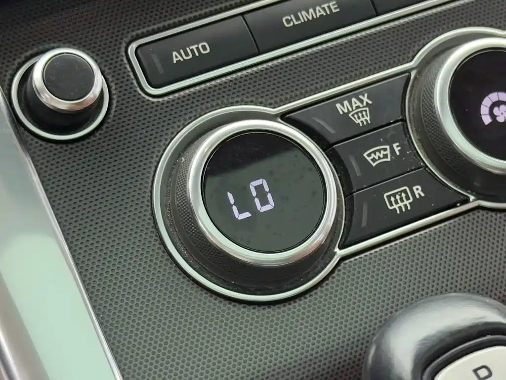 Land Rover Sport — миниатюра 16