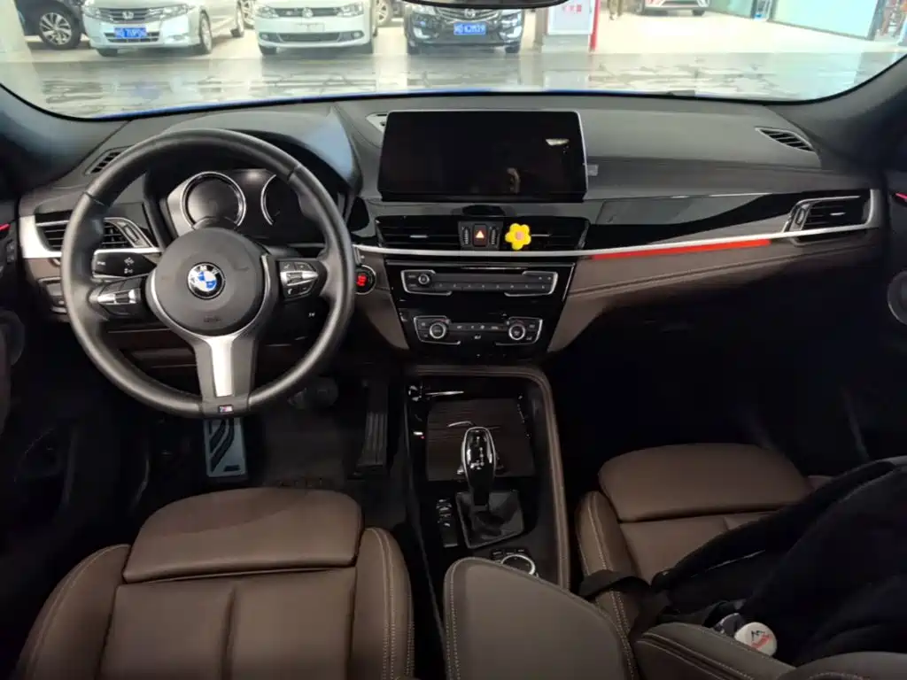 BMW X2 — миниатюра 14