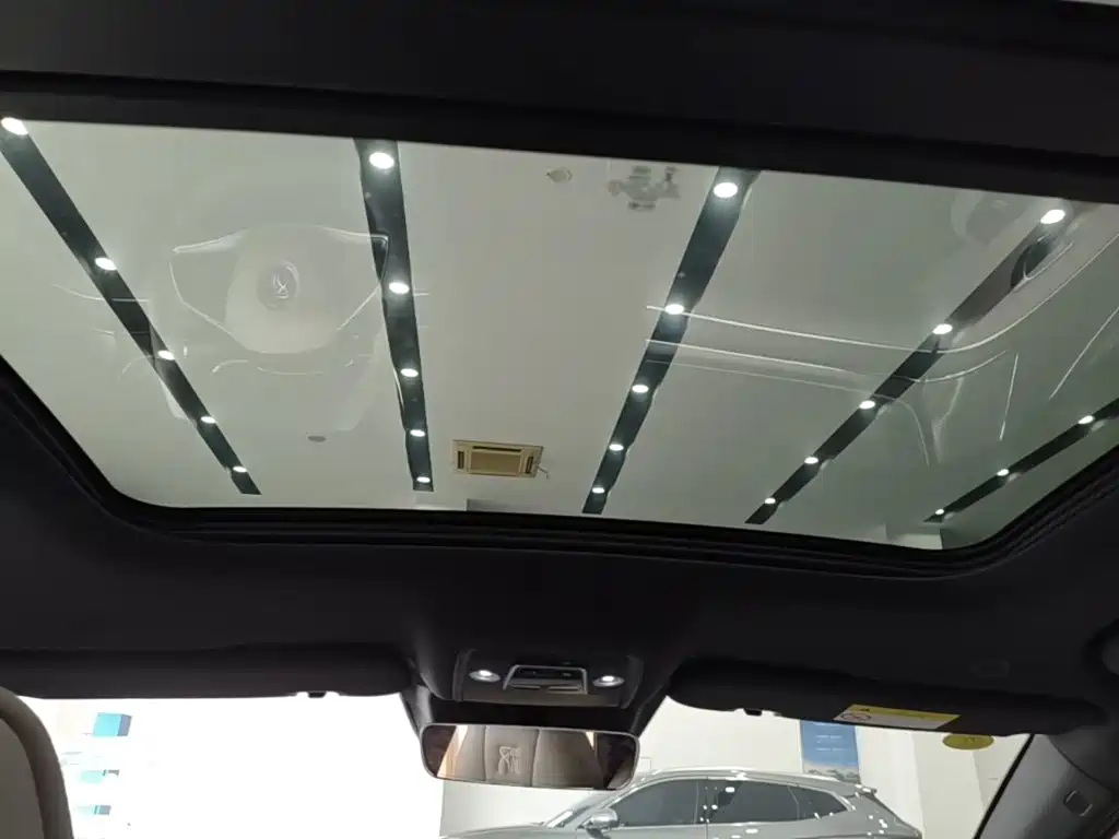 BYD Han — миниатюра 18