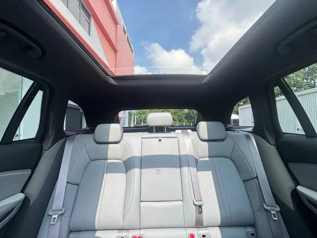 NIO ES6 — миниатюра 18