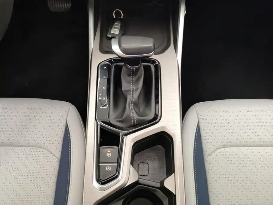 Geely Emgrand — миниатюра 16