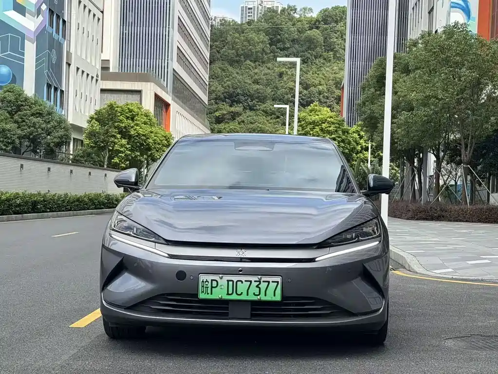 BYD Qin L — миниатюра 2