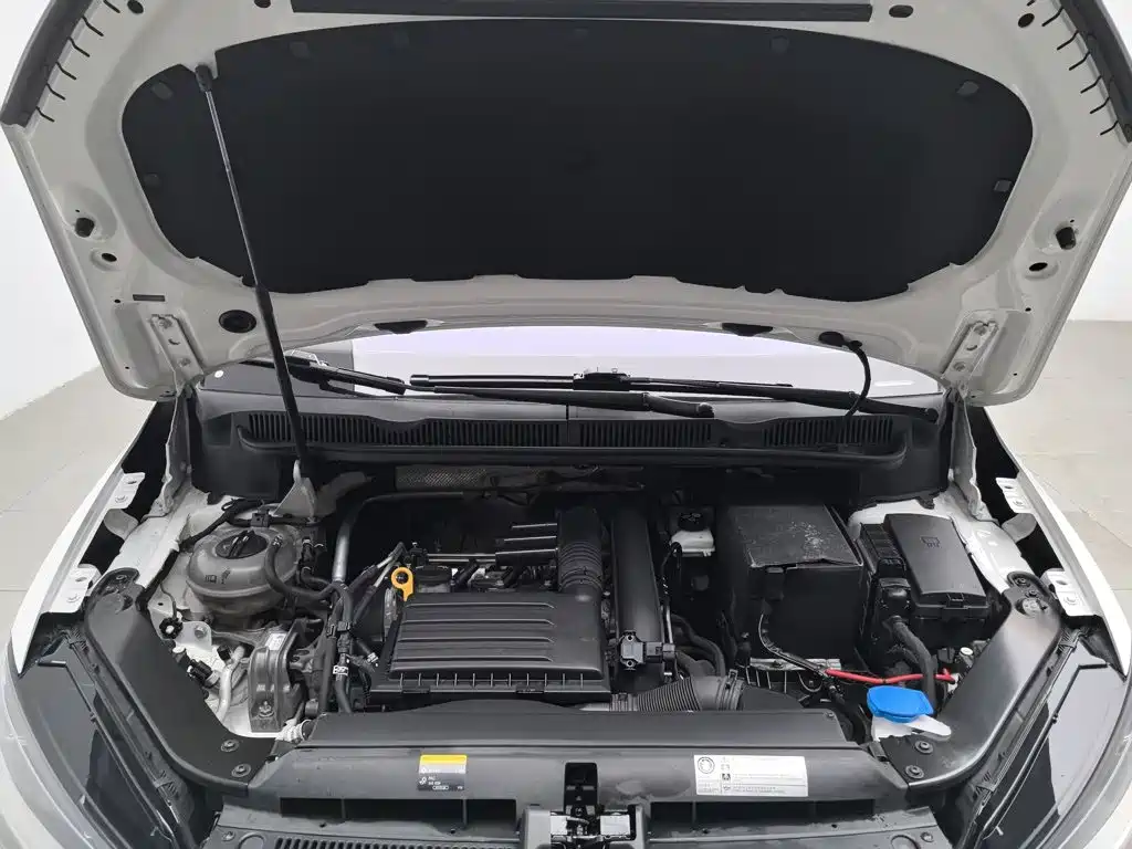 Volkswagen Touran — миниатюра 6