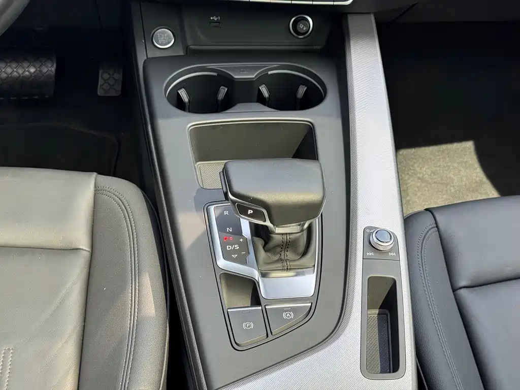 Audi A5 (Import) — миниатюра 8
