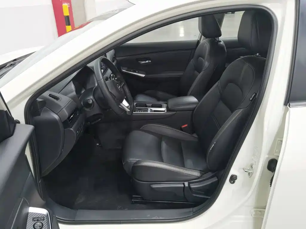 Nissan Sylphy — миниатюра 10