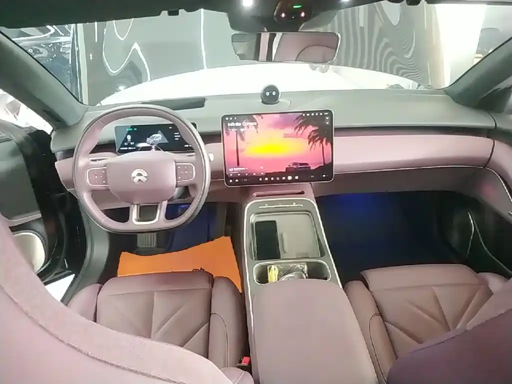 NIO ET5T — миниатюра 10