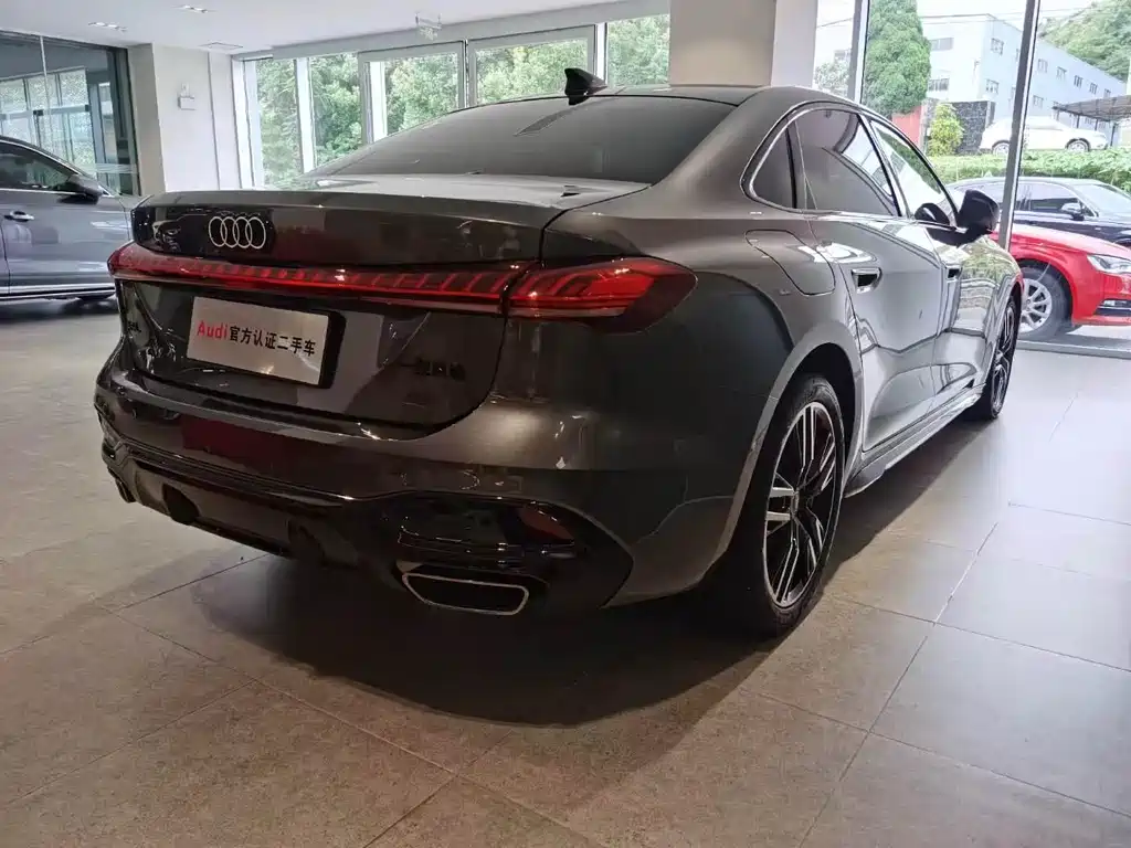 Audi A5L — миниатюра 3