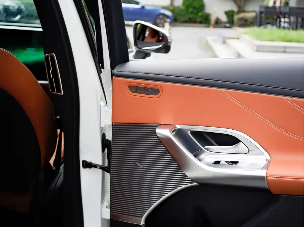 Mercedes-Benz GLC New Energy — миниатюра 20
