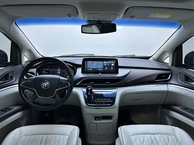 Buick GL8 — миниатюра 9