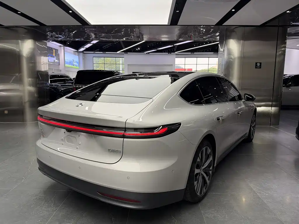 NIO ET7 — миниатюра 14