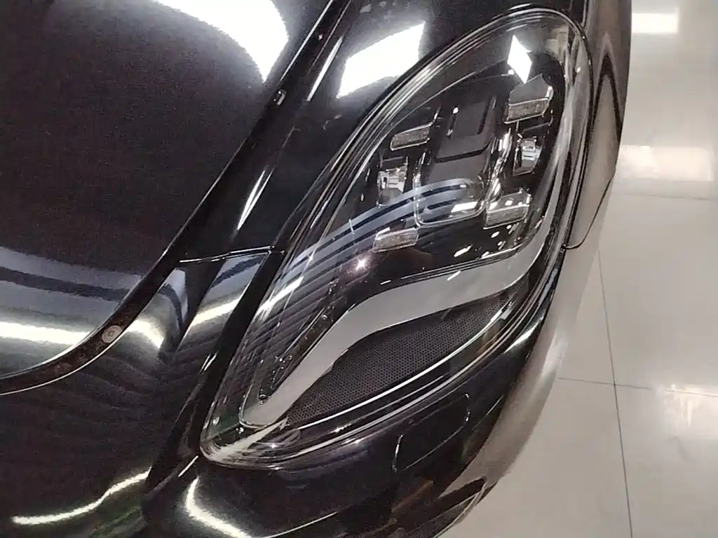 Porsche Panamera — миниатюра 24