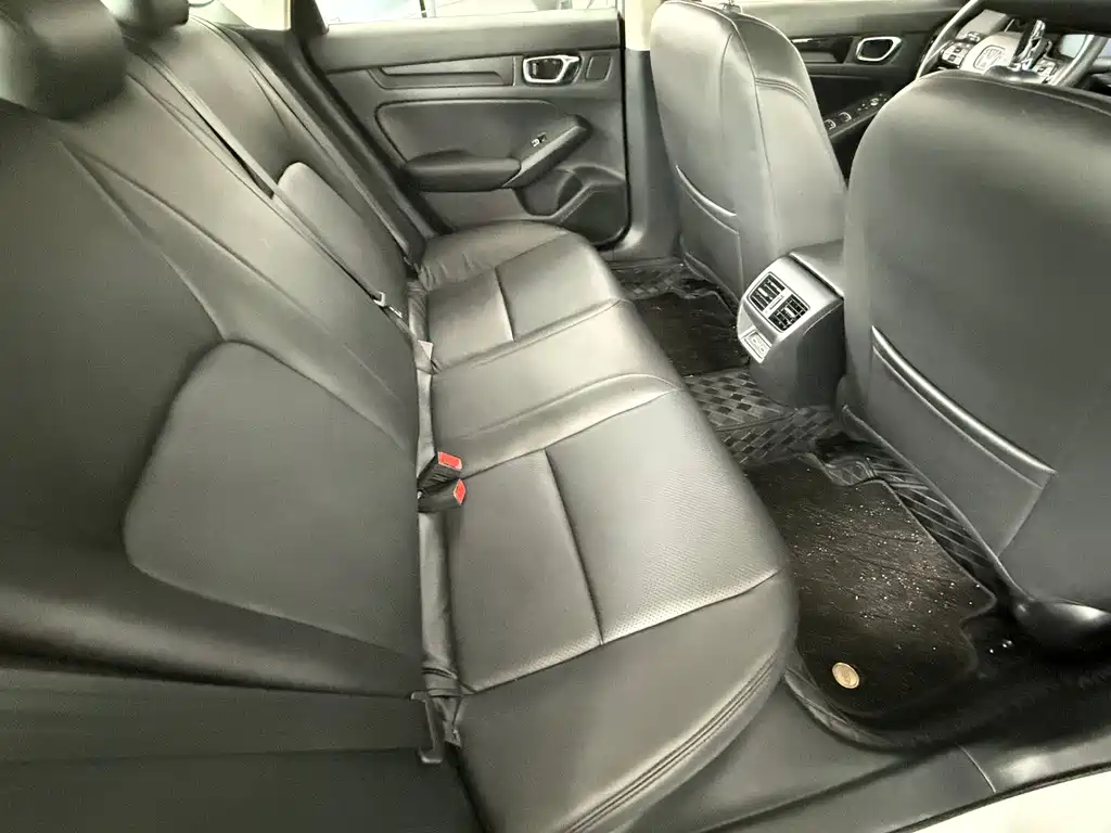 Honda Integra — миниатюра 9