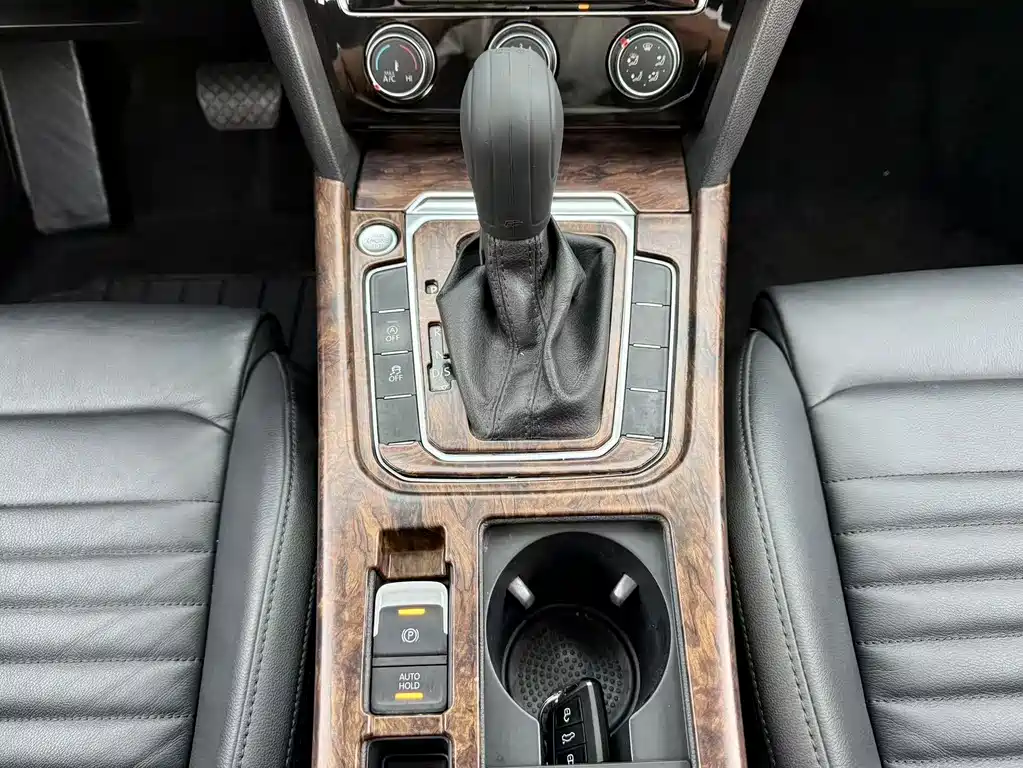 Volkswagen Magotan — миниатюра 14