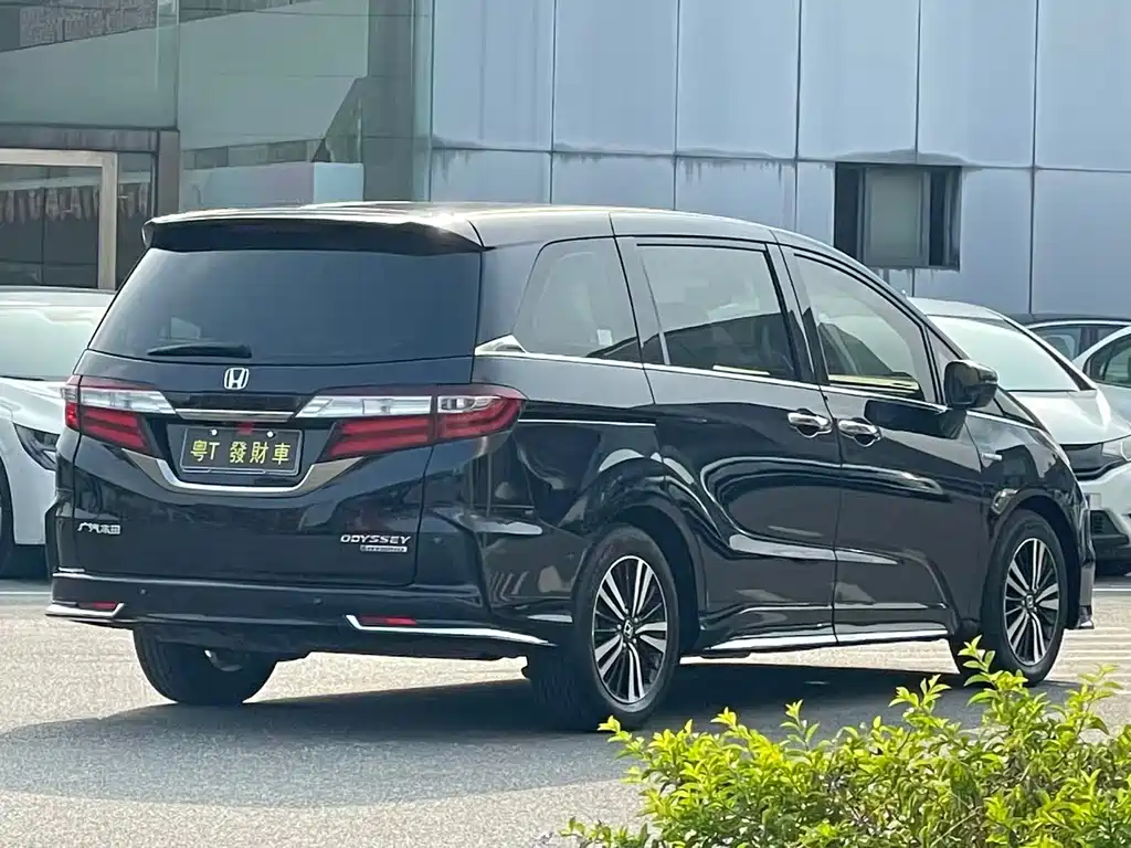 Honda Odyssey — миниатюра 8