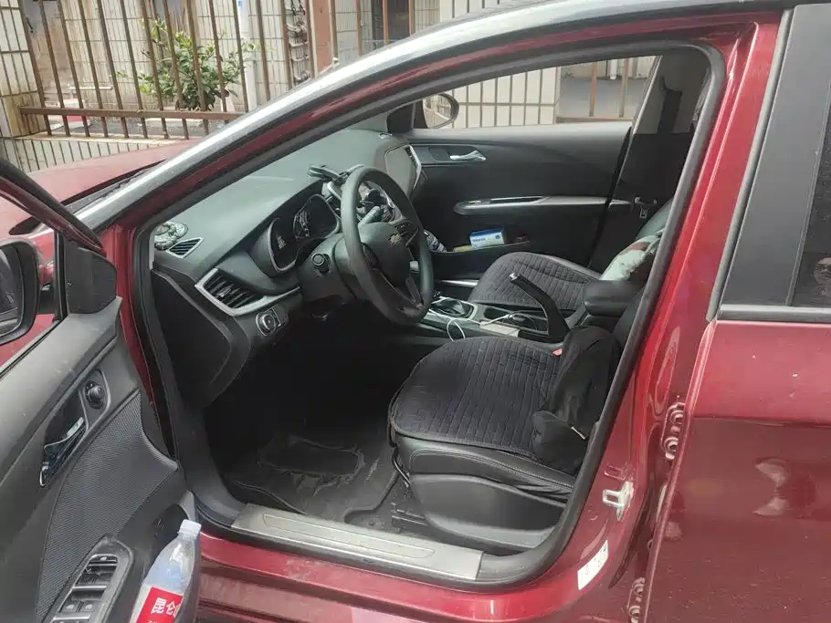 Chevrolet Cavalier — миниатюра 9