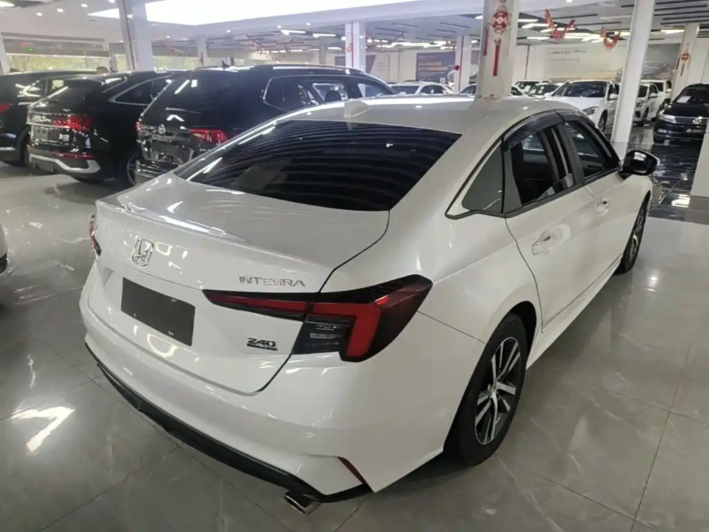 Honda Integra — миниатюра 7