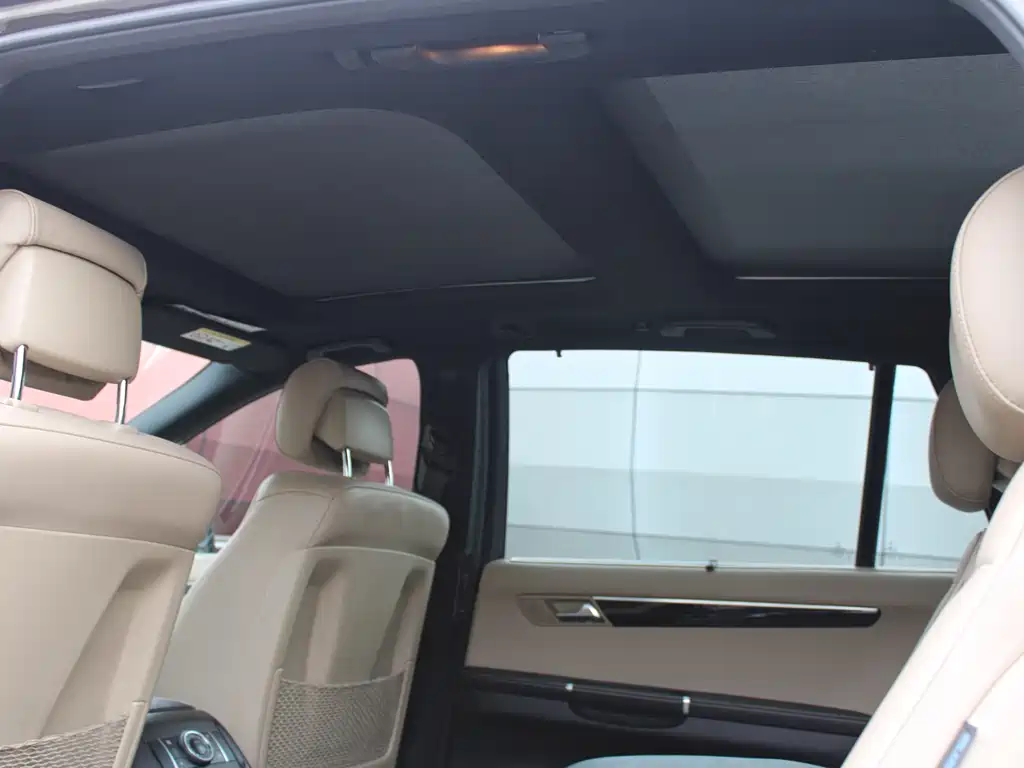 Mercedes-Benz R-Class — миниатюра 11