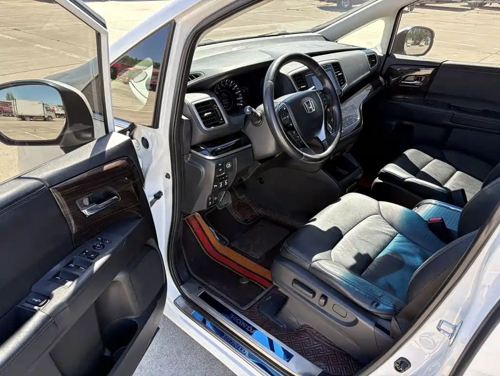 Honda Odyssey — миниатюра 7