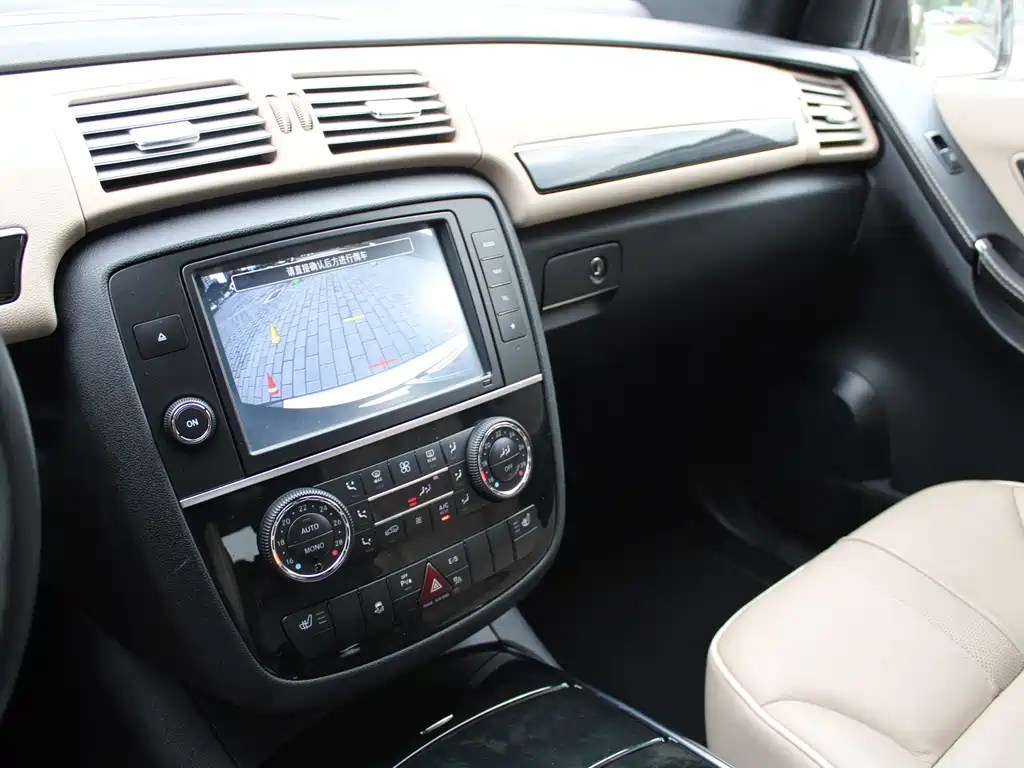 Mercedes-Benz R-Class — миниатюра 22