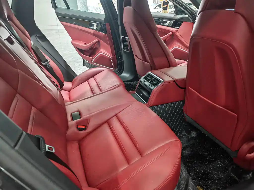 Porsche Panamera — миниатюра 13