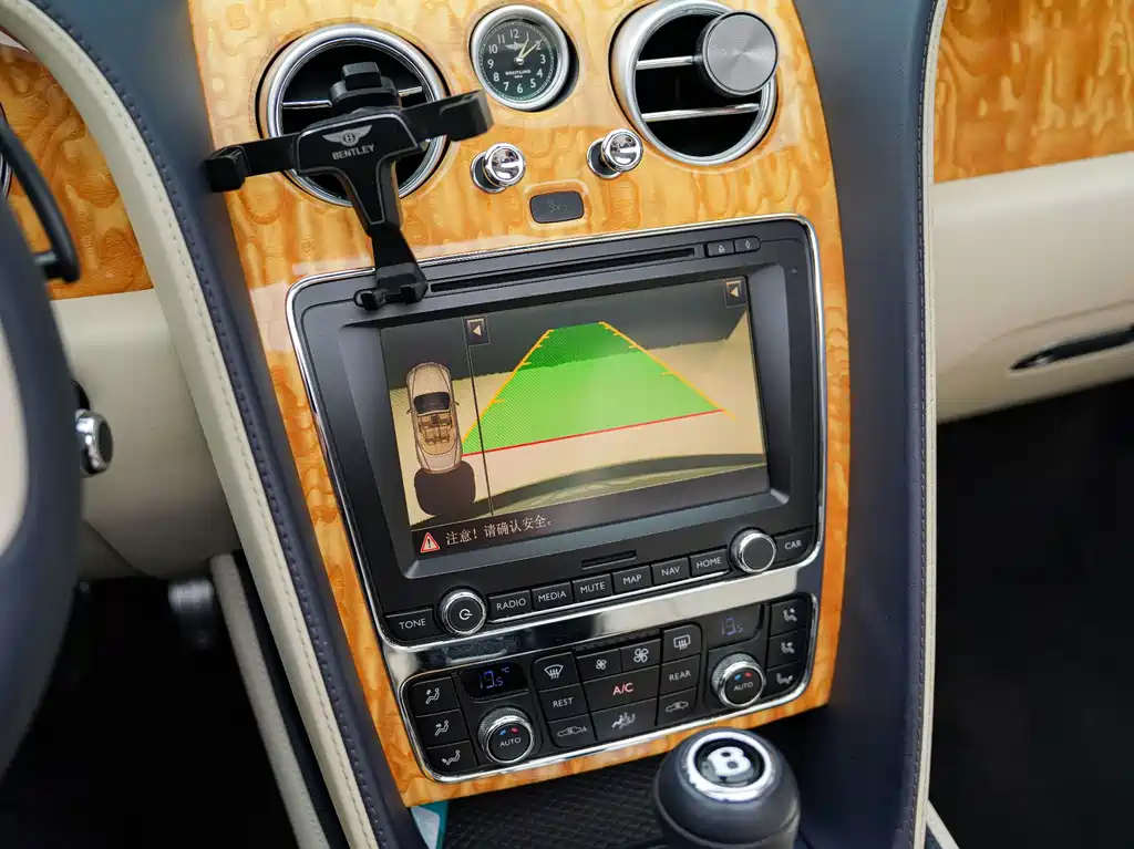 Bentley Continental — миниатюра 20