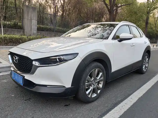 MAZDA CX 30
