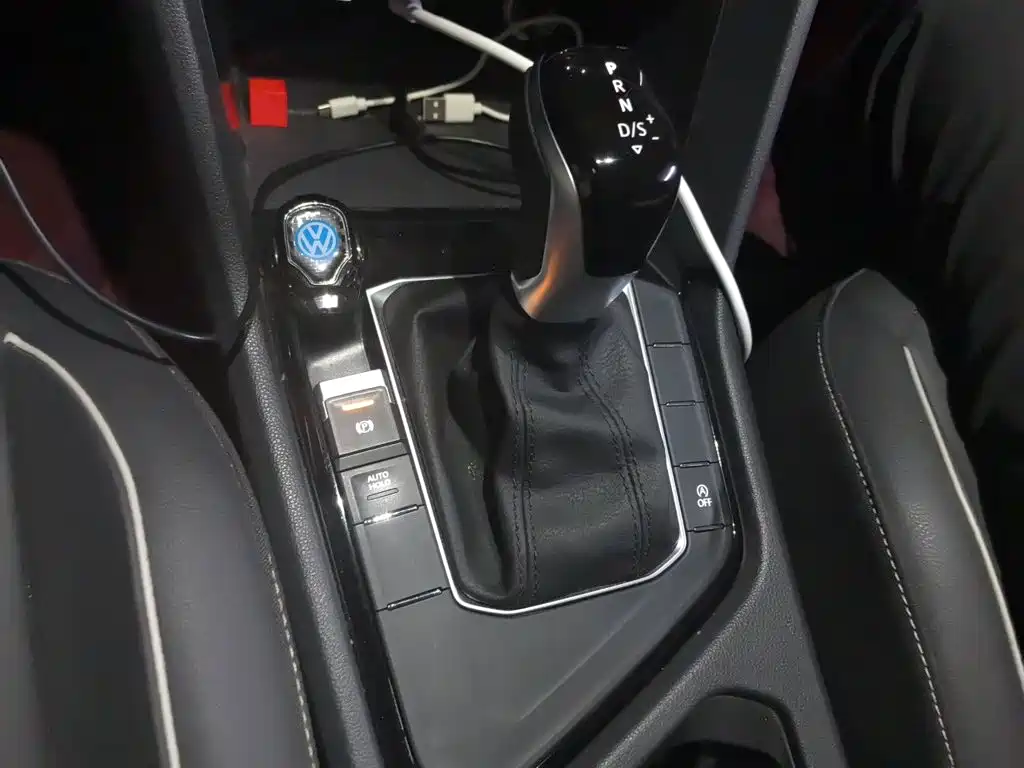 Volkswagen Tiguan L — миниатюра 10