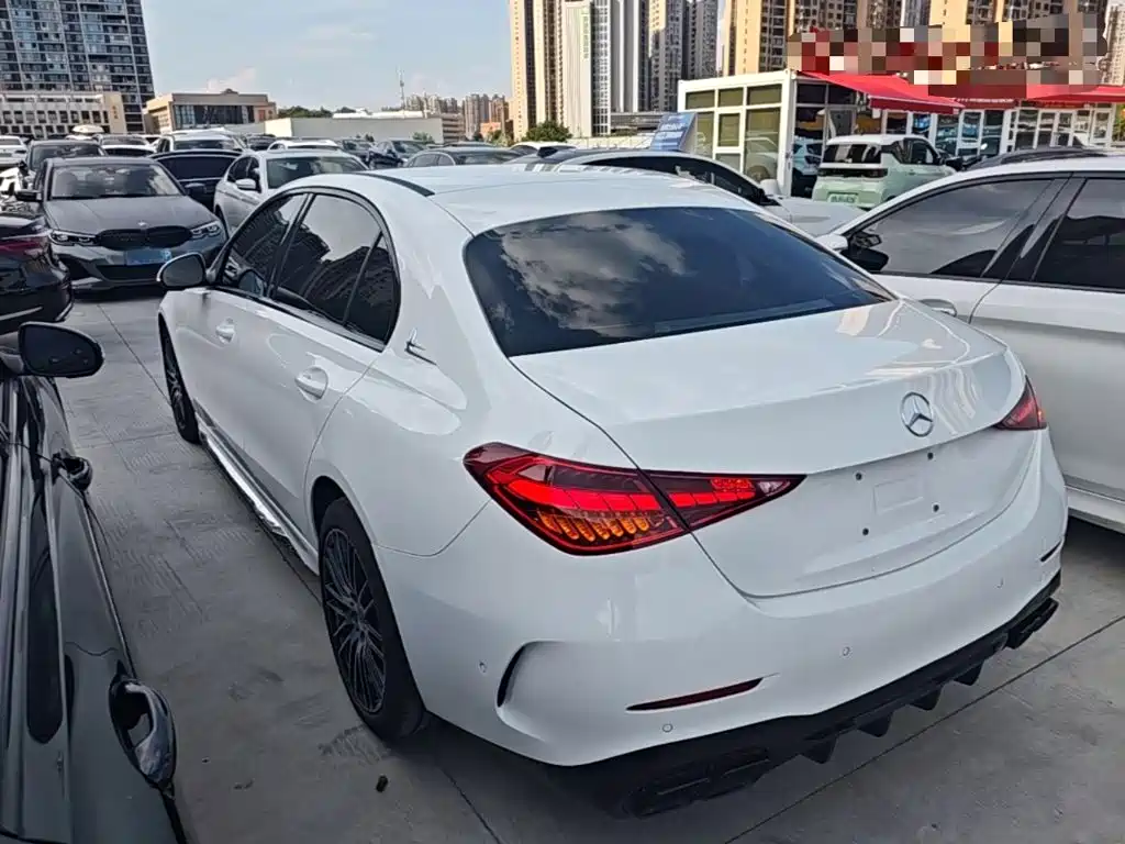 Mercedes-Benz C-Class — миниатюра 5