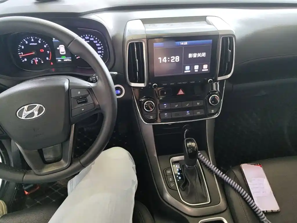 Hyundai ix35 — миниатюра 10