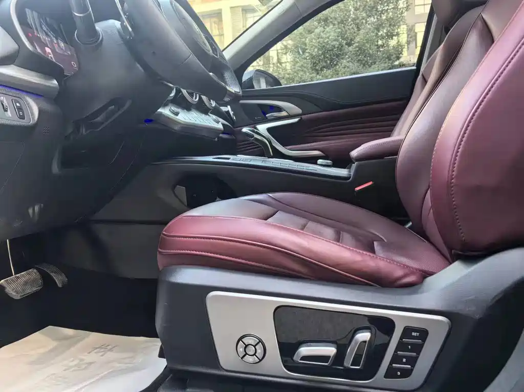 Wey Wey VV7 — миниатюра 15