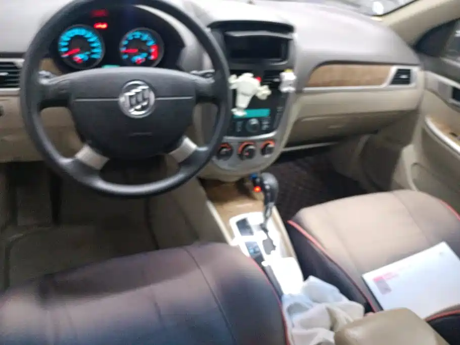 Buick Excelle — миниатюра 12