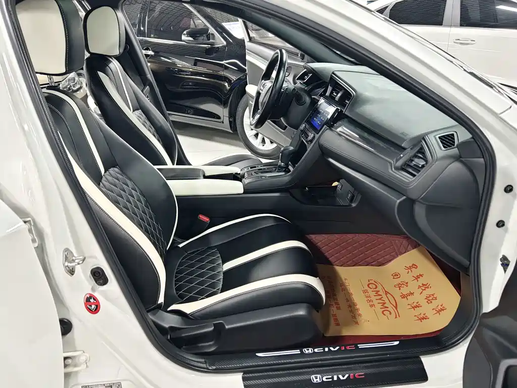 Honda Civic — миниатюра 8